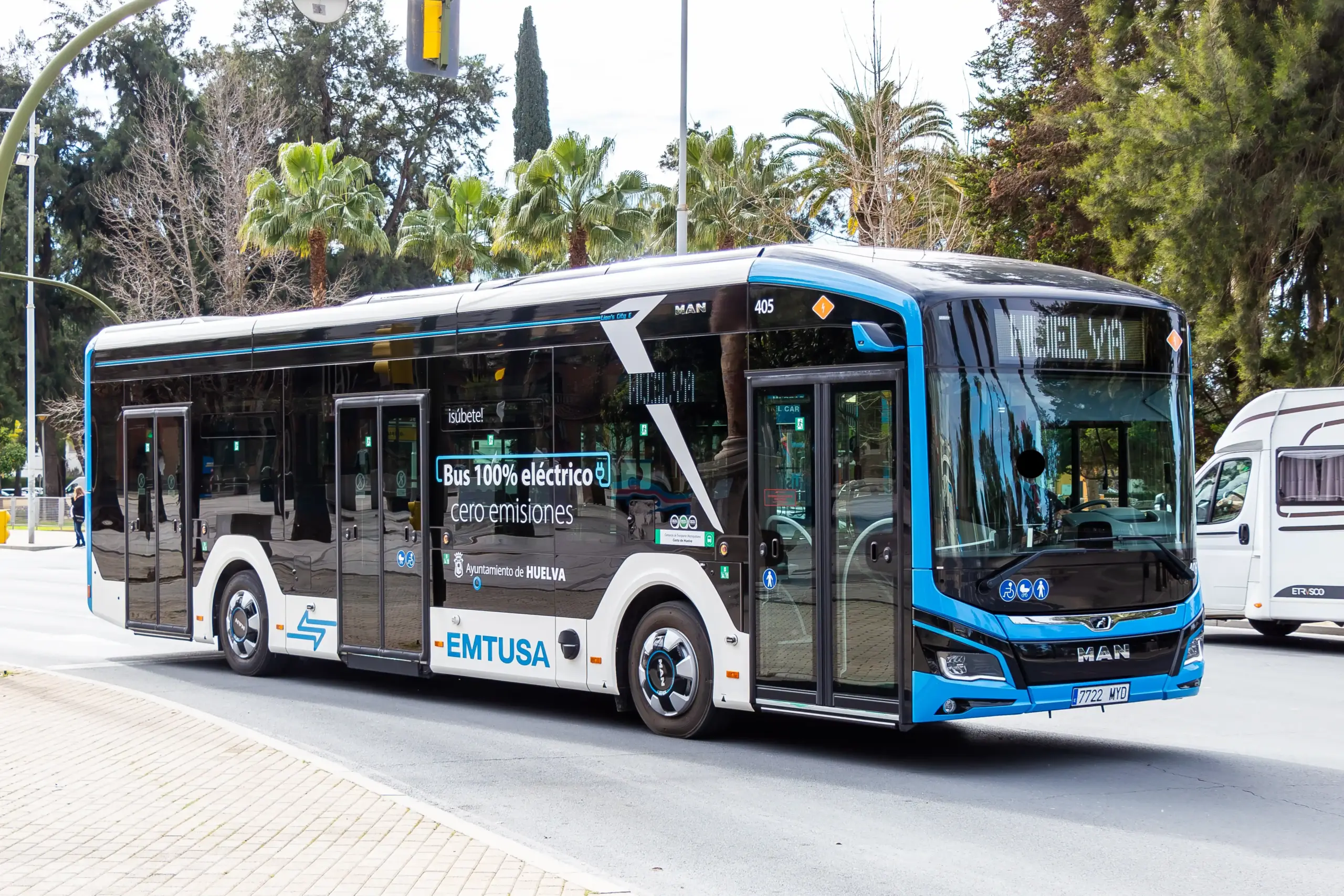 Emtusa incorpora 10 nuevos autobuses eléctricos